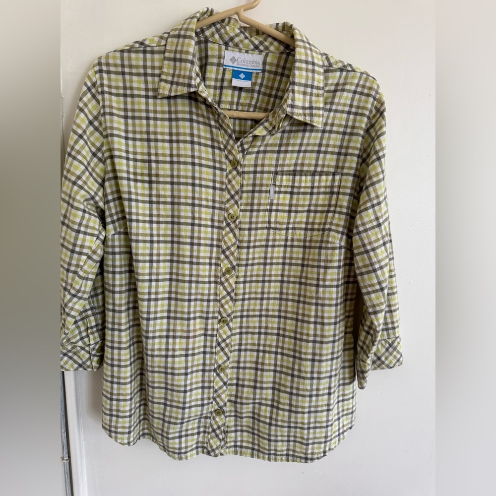 Columbia Sportswear Women's Plaid Button-Down Shirt size L